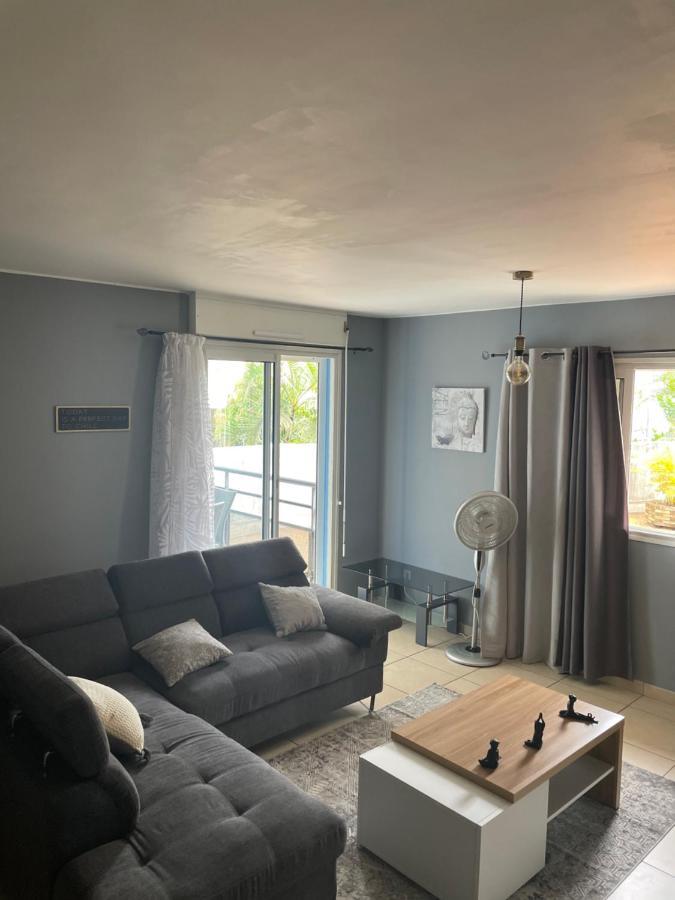Appartement T3 Rdc Сен Дьони Екстериор снимка